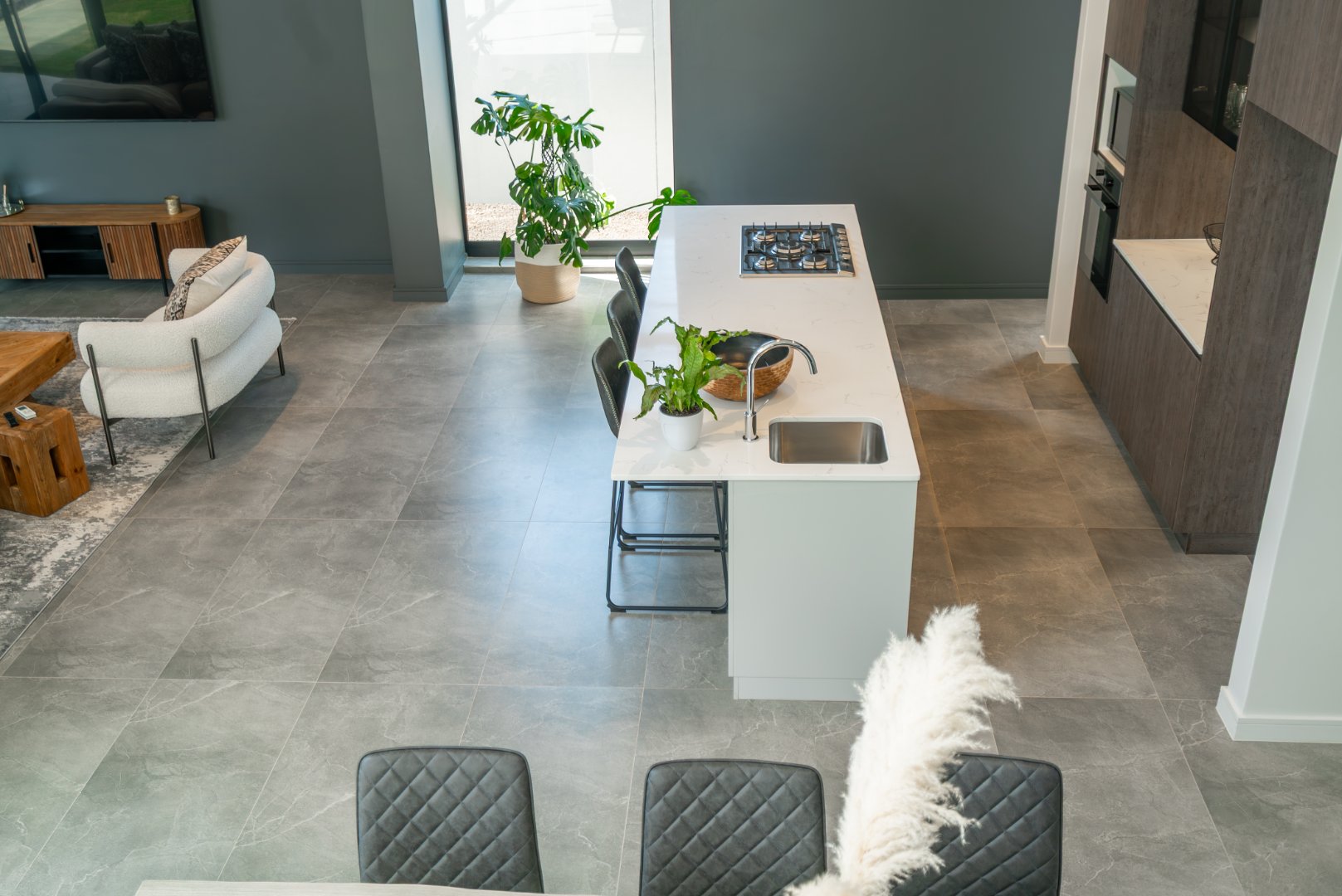 Off-Plan Freehold Luxury in a 24-Hour Boomed Atholl Enclave: Four Final Stands, 12-Month Build