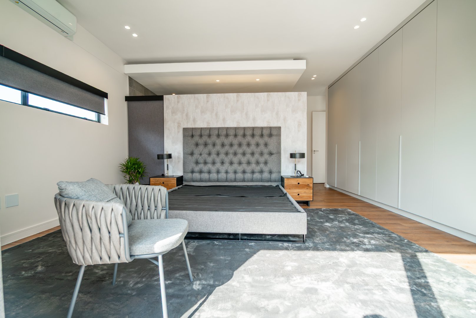 Off-Plan Freehold Luxury in a 24-Hour Boomed Atholl Enclave: Four Final Stands, 12-Month Build