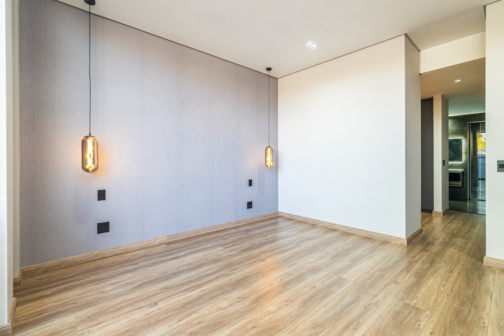 Executive Townhouse with Staff Accommodation
