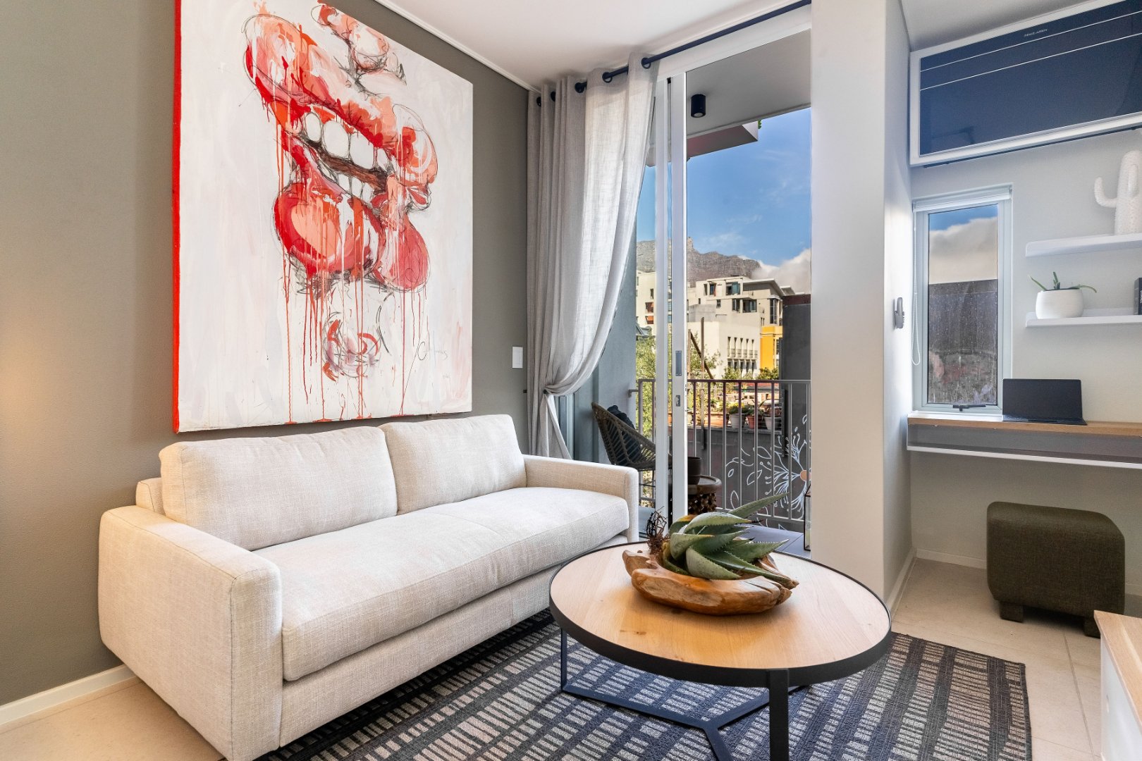 Furnished Studio Apartments – The Rose | De Waterkant | 5–6 Month Lease