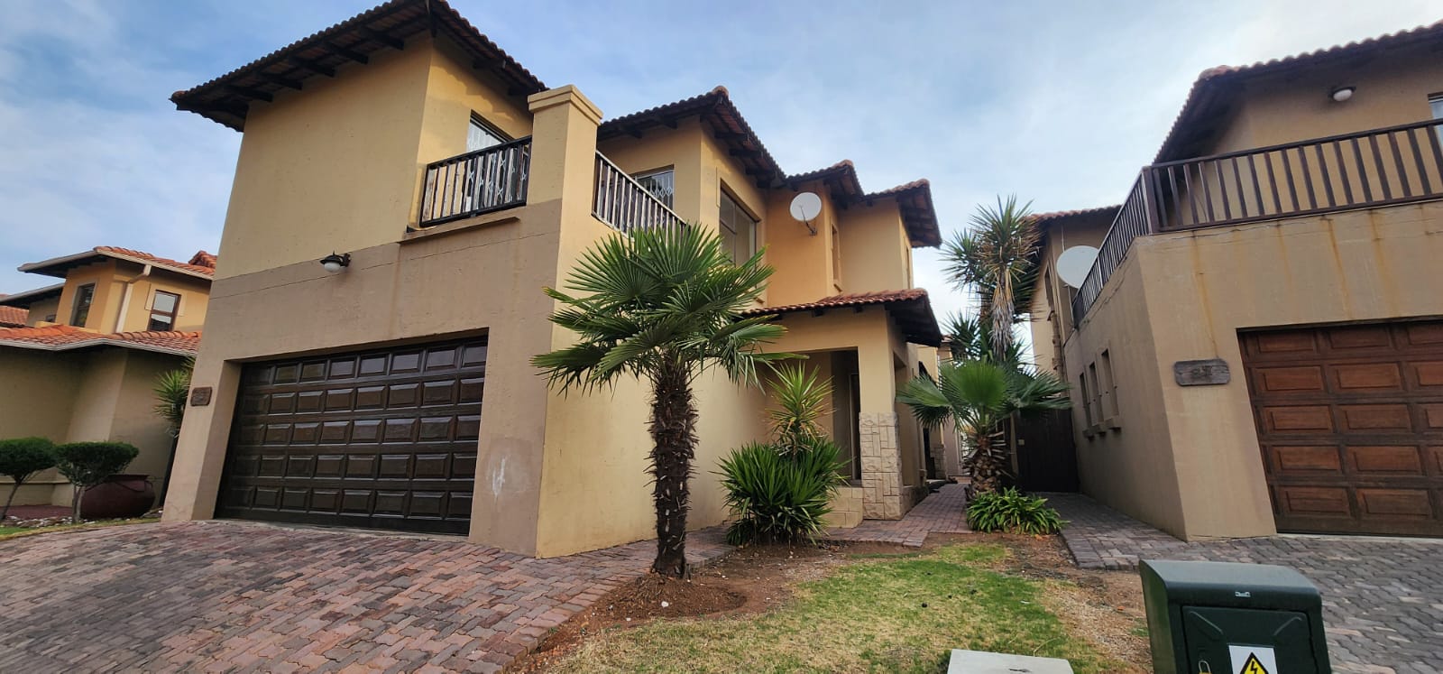 Spacious 3-Bedroom Townhouse in Secure River Estate.