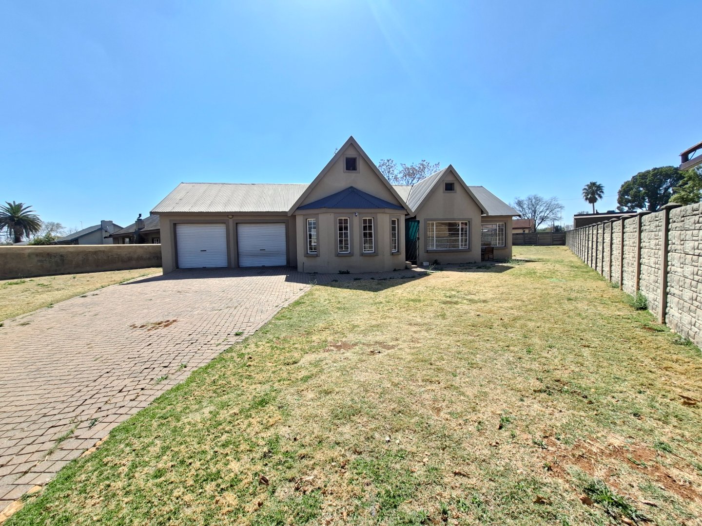 Family friendly 3 bed home in Rothdene, Meyerton