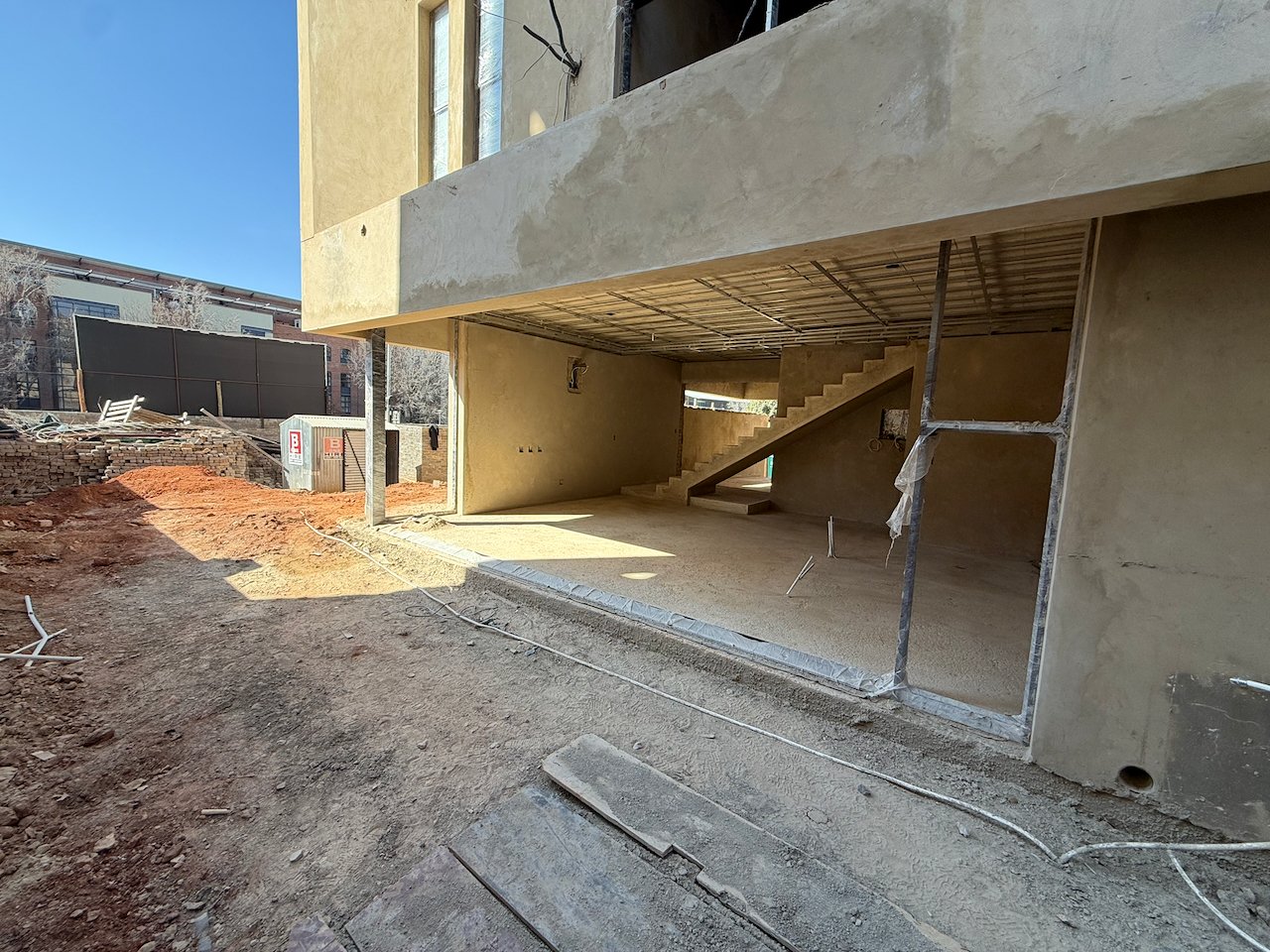 Luxury Duplexes and Penthouses Opposite Melrose Arch