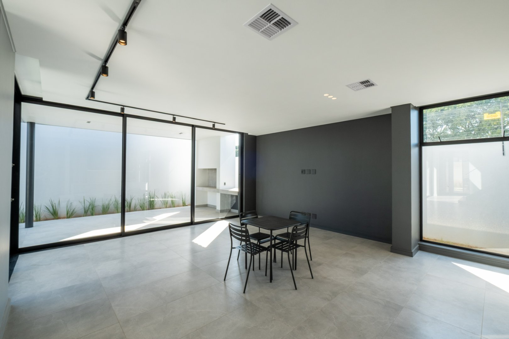 Off-Plan Freehold Luxury in a 24-Hour Boomed Atholl Enclave: Four Final Stands, 12-Month Build