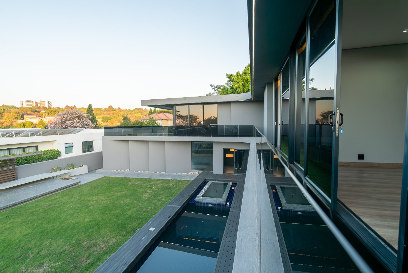 Brand new Modern Cluster Home