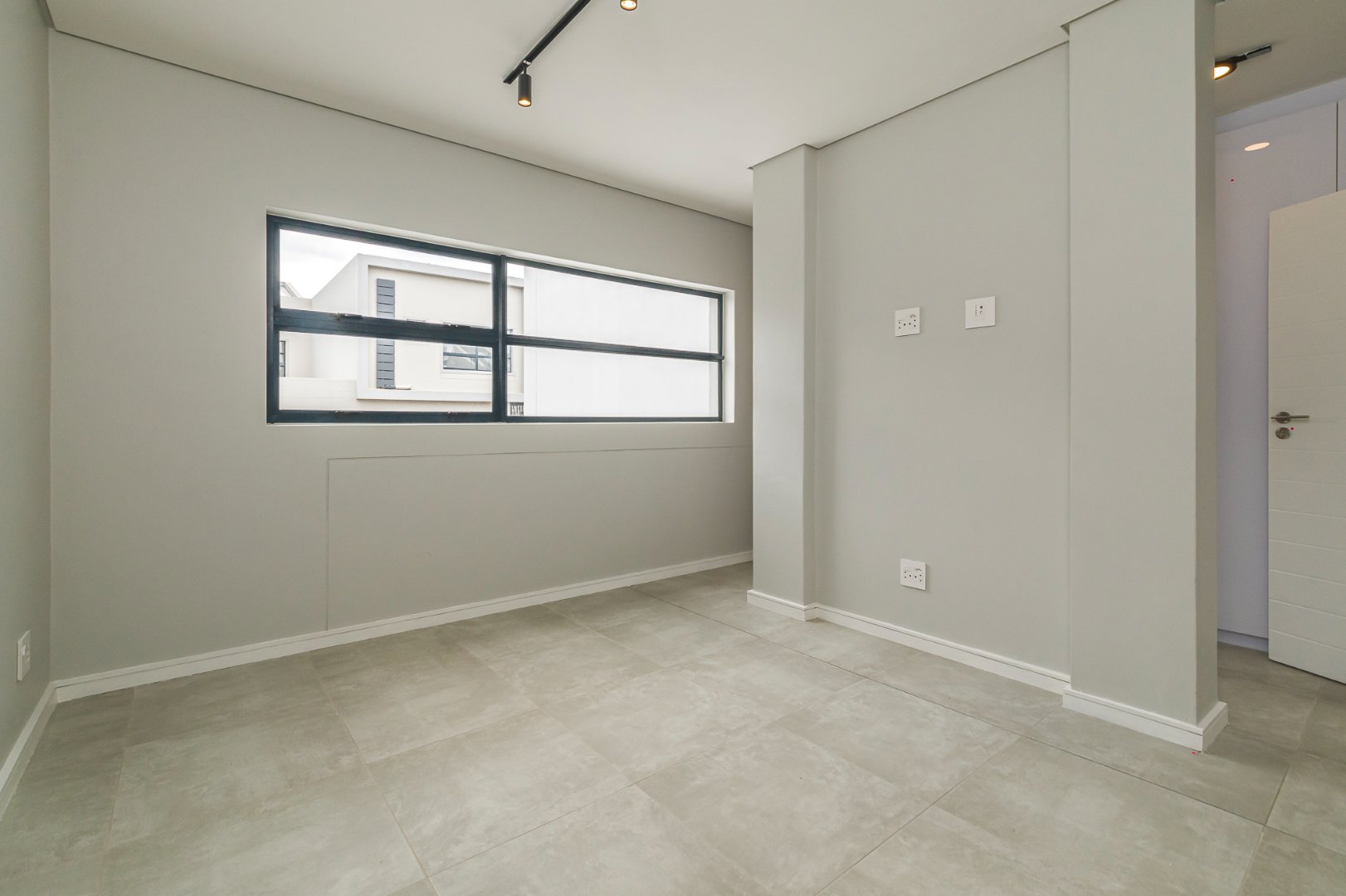 Final 4-Bedroom Signature Residence | Aurora, Hurlingham