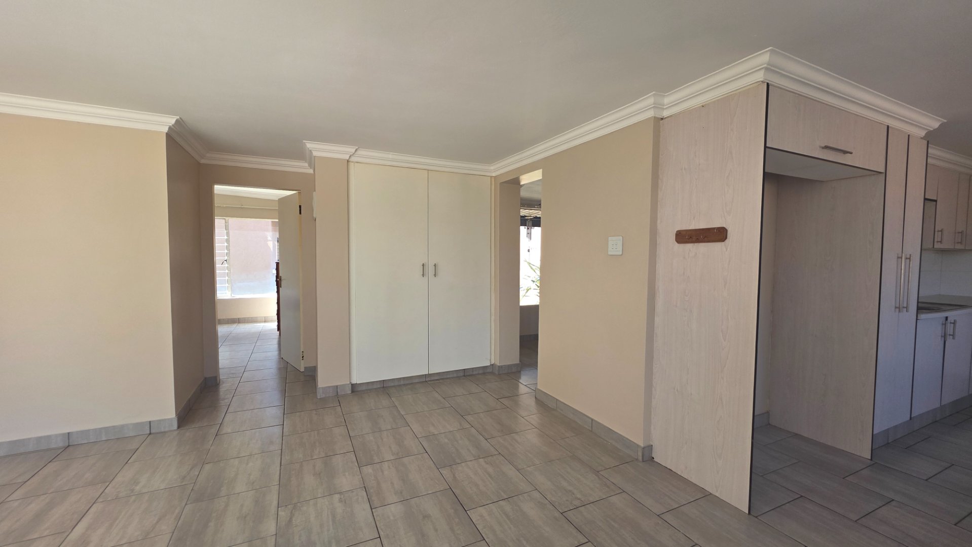 OPEN PLAN LOUNGE IN SECOND DWELLING
