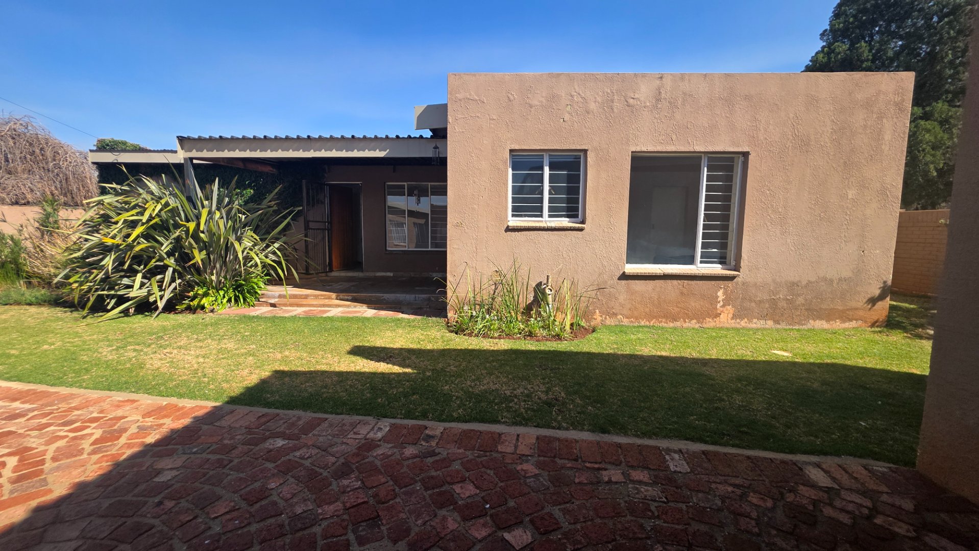 SECOND HOUSE