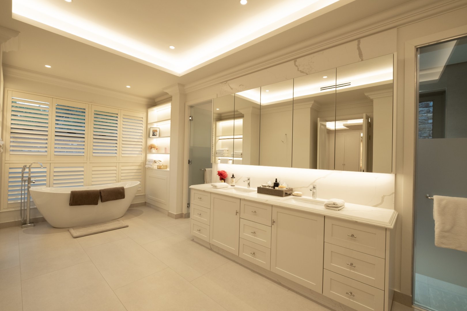 Newly Built 1,600m² Atholl Mansion, Fully Furnished and Ready to Move Into