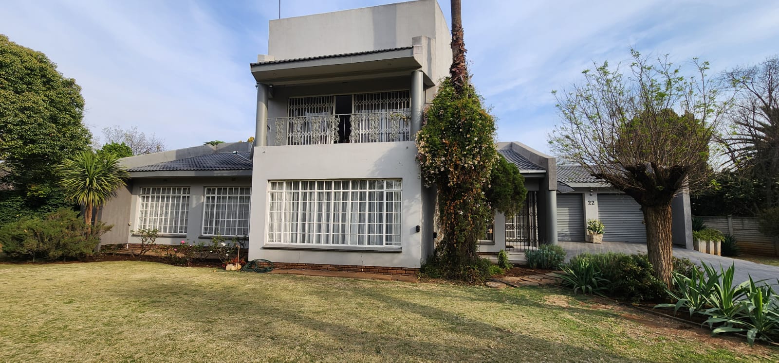 Spacious Family Home in Three Rivers East.