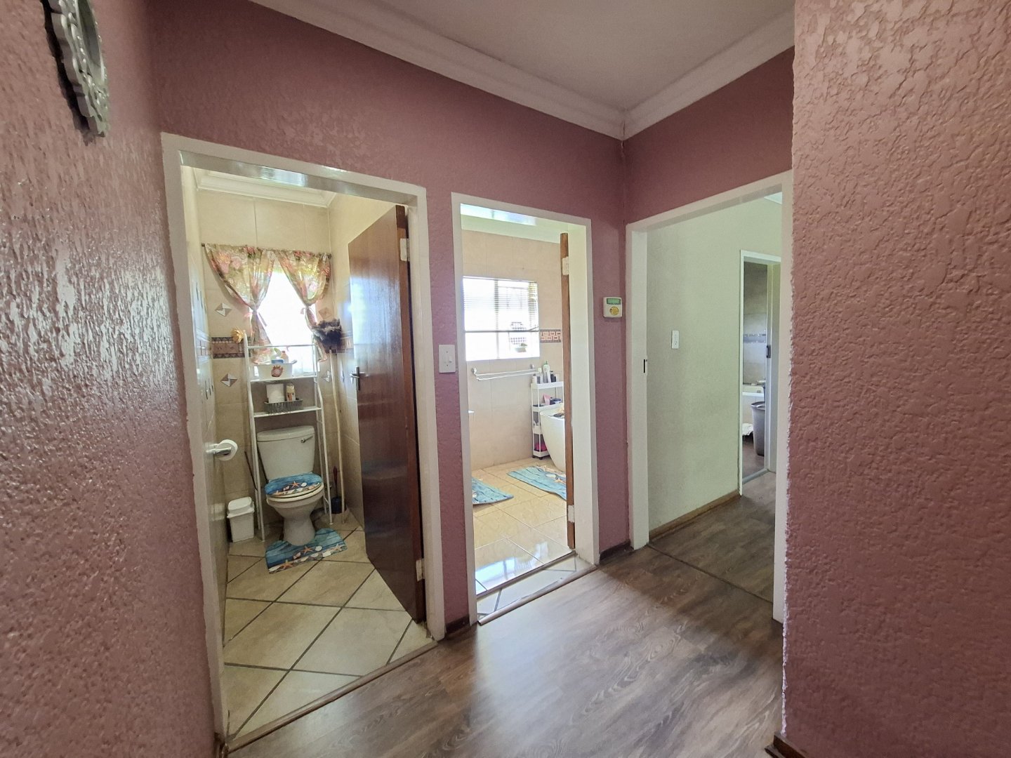 BATHROOM WITH SEPERATE TOILET