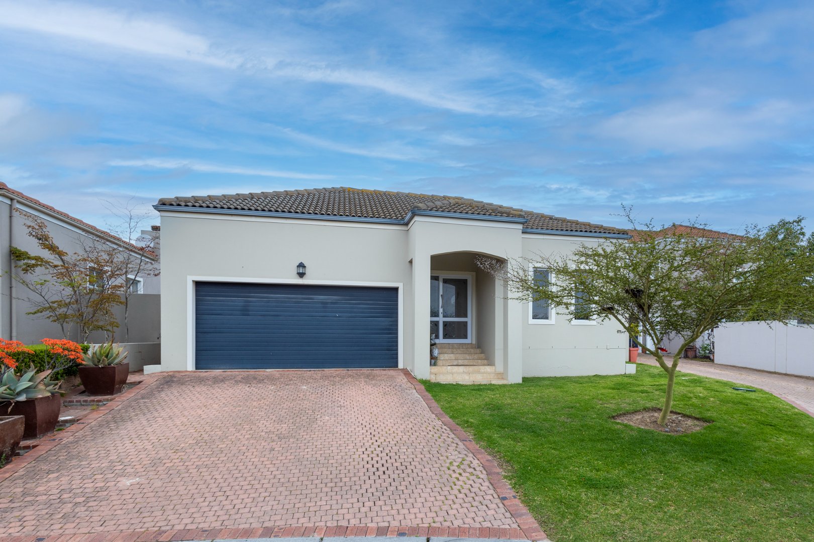 House For Sale in Avalon Estate IOL Property