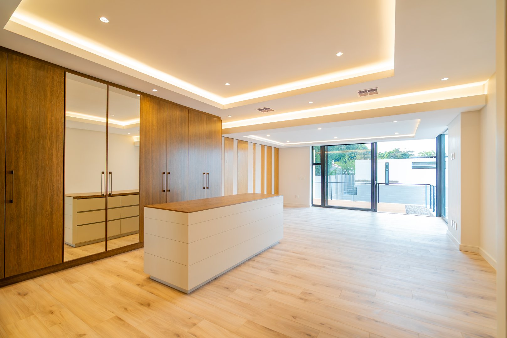 Brand-New 460m² Four-Bedroom Home in The Wahlberg, Atholl, Ready for Immediate Transfer