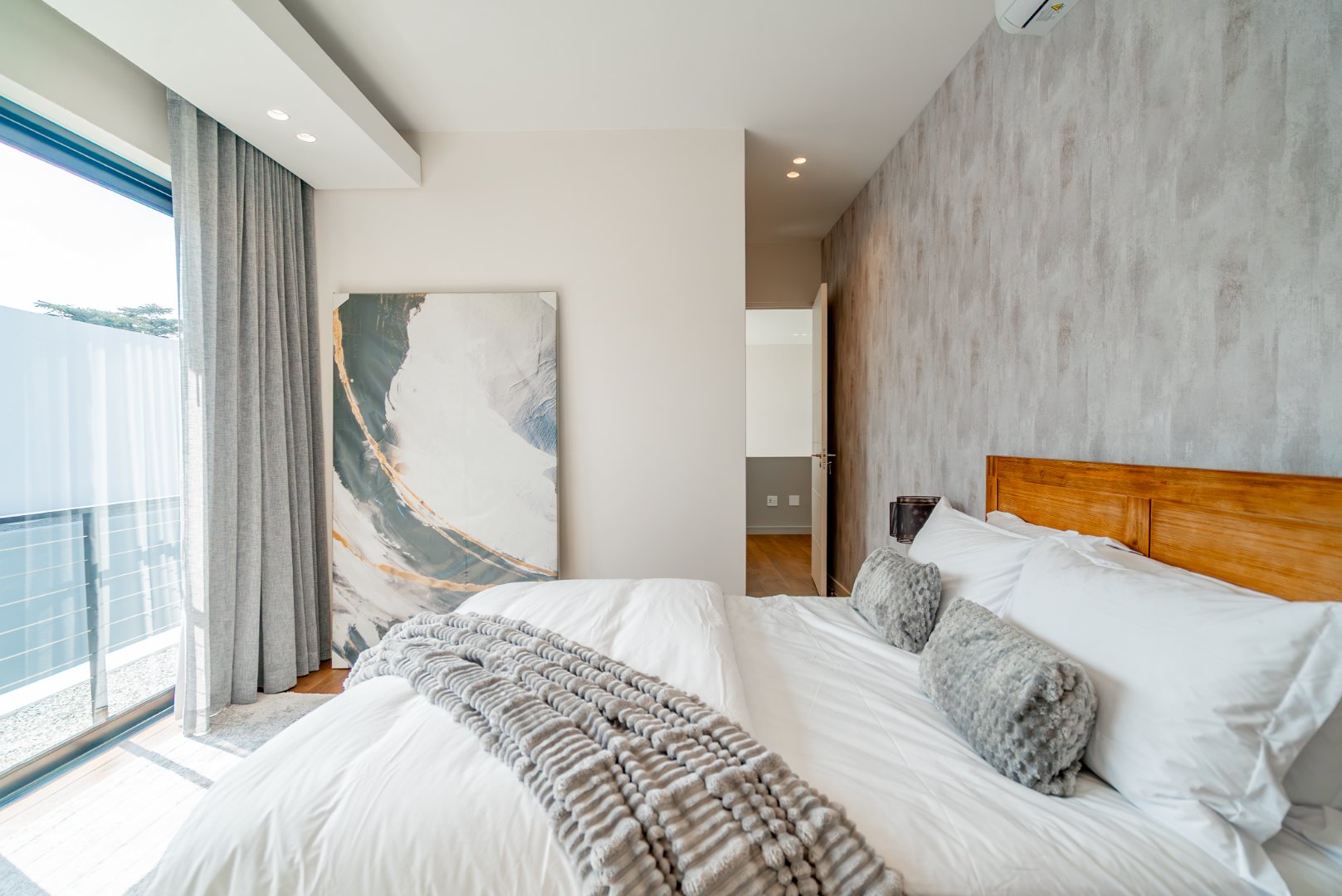 Off-Plan Freehold Luxury in a 24-Hour Boomed Atholl Enclave: Four Final Stands, 12-Month Build