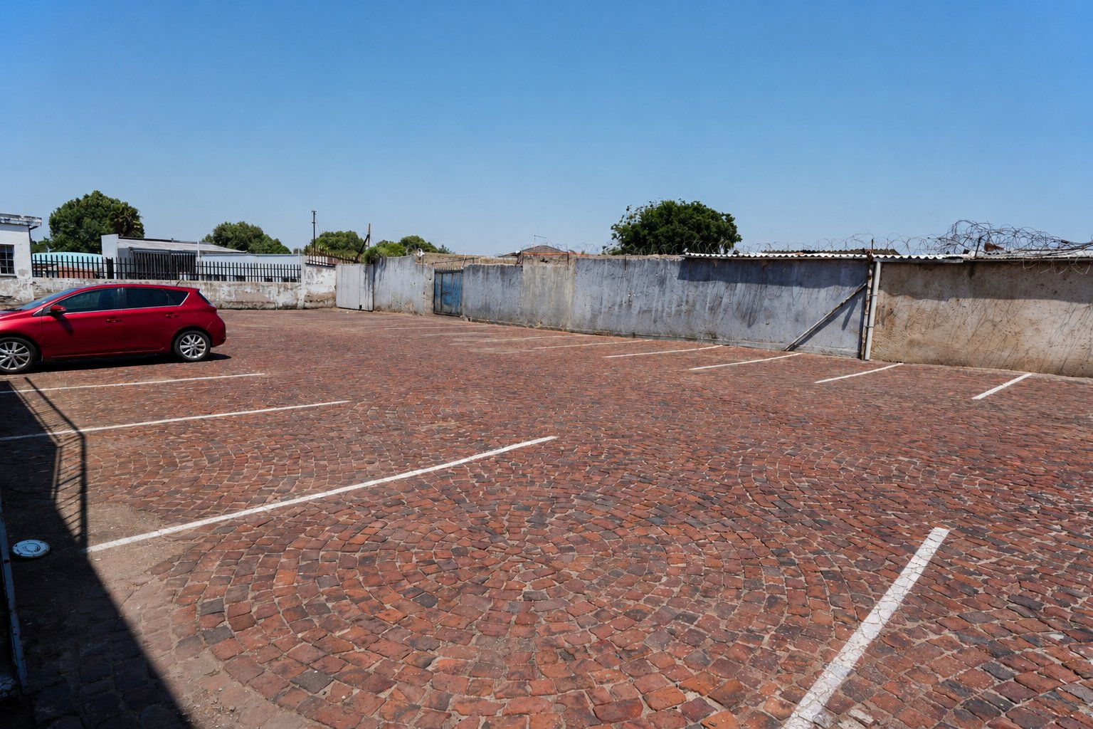 207 m² Ground Floor Retail Space To Let at Meyers Corner | Shop 3 | Prime Primrose, Germiston Location photo 9