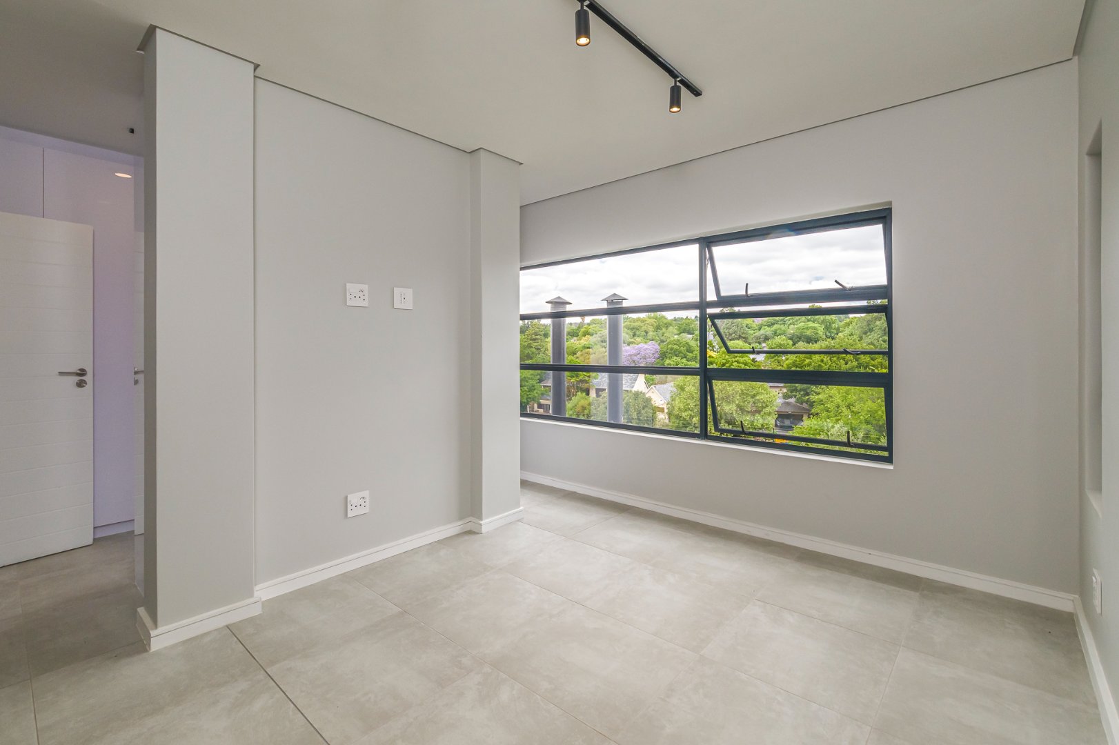 Final 4-Bedroom Signature Residence | Aurora, Hurlingham