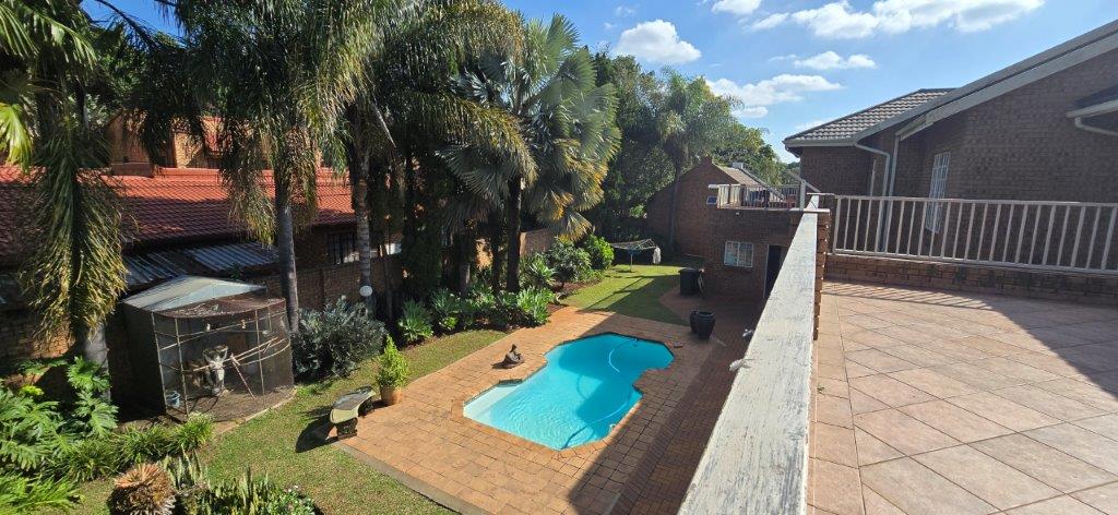 Stunning Spacious 6 Bedroom Family Home for Sale in Amandasig
