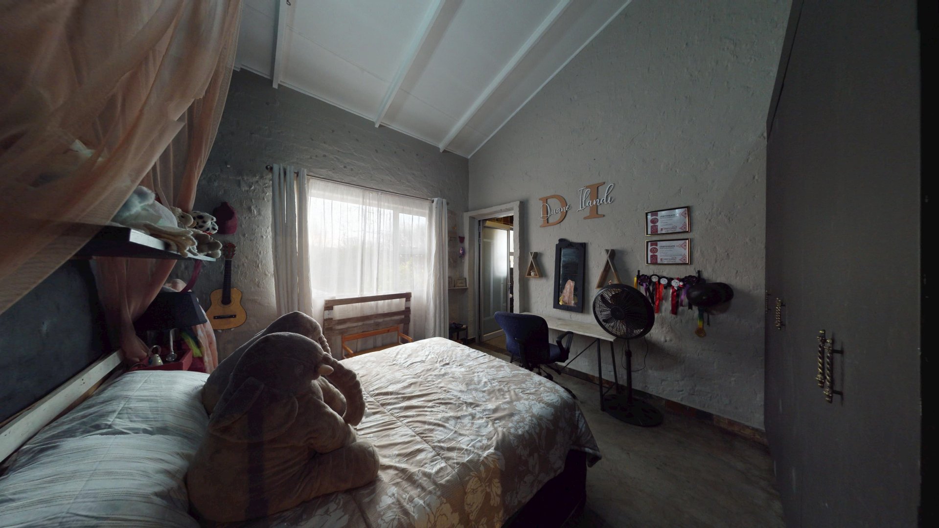 Photo 37