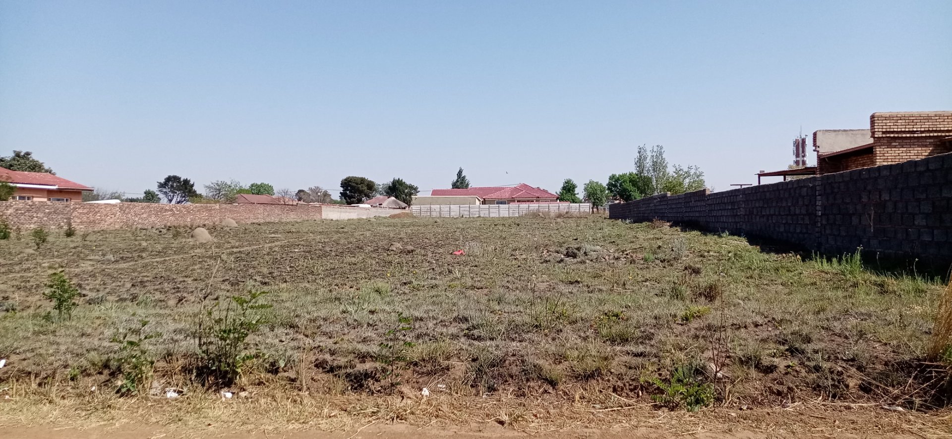 Stand  for sale in Jameson park