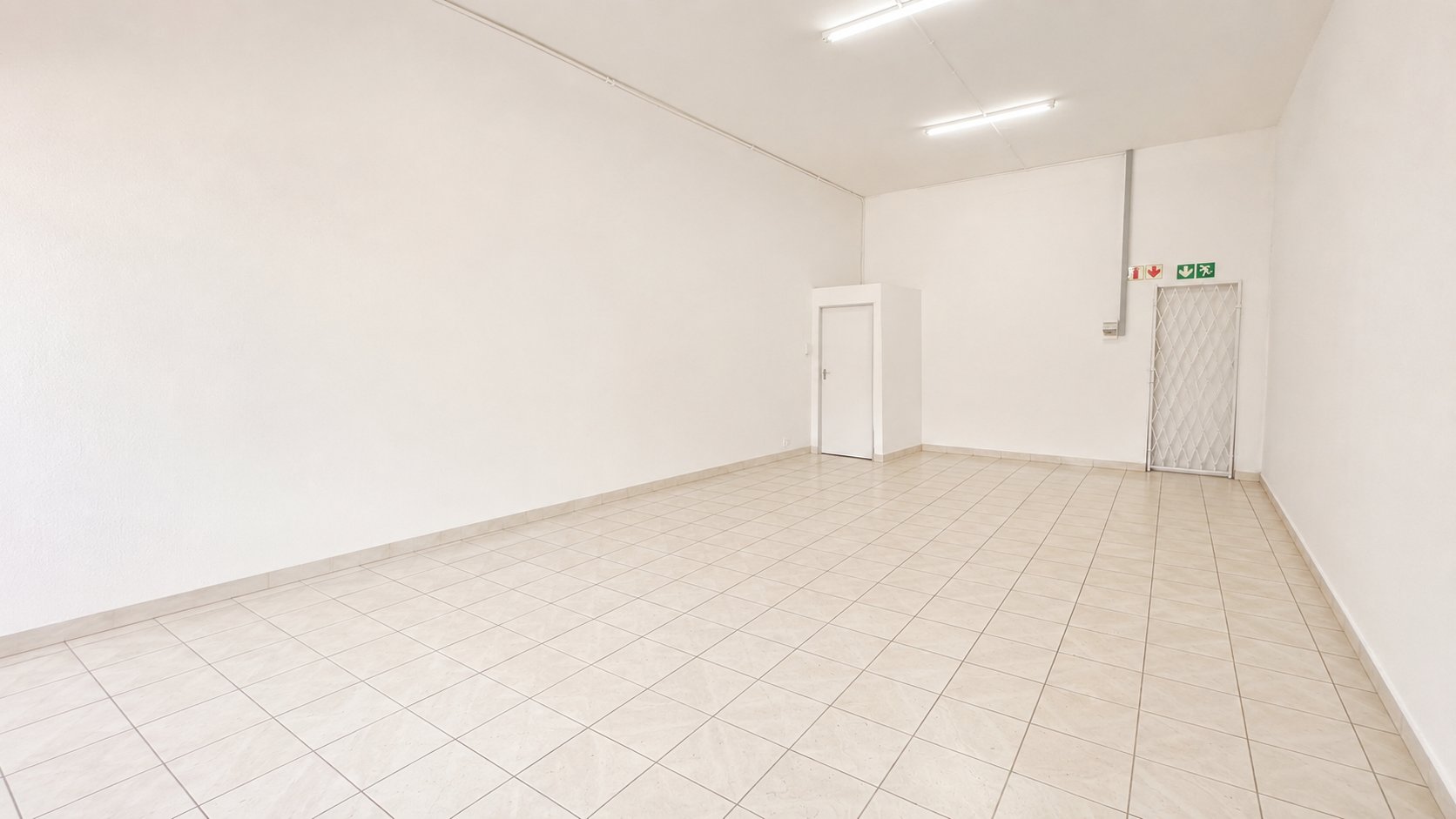 71 m² Ground-Floor Retail Space To Let at 1 on First | Shop 18, Dunvegan photo 13