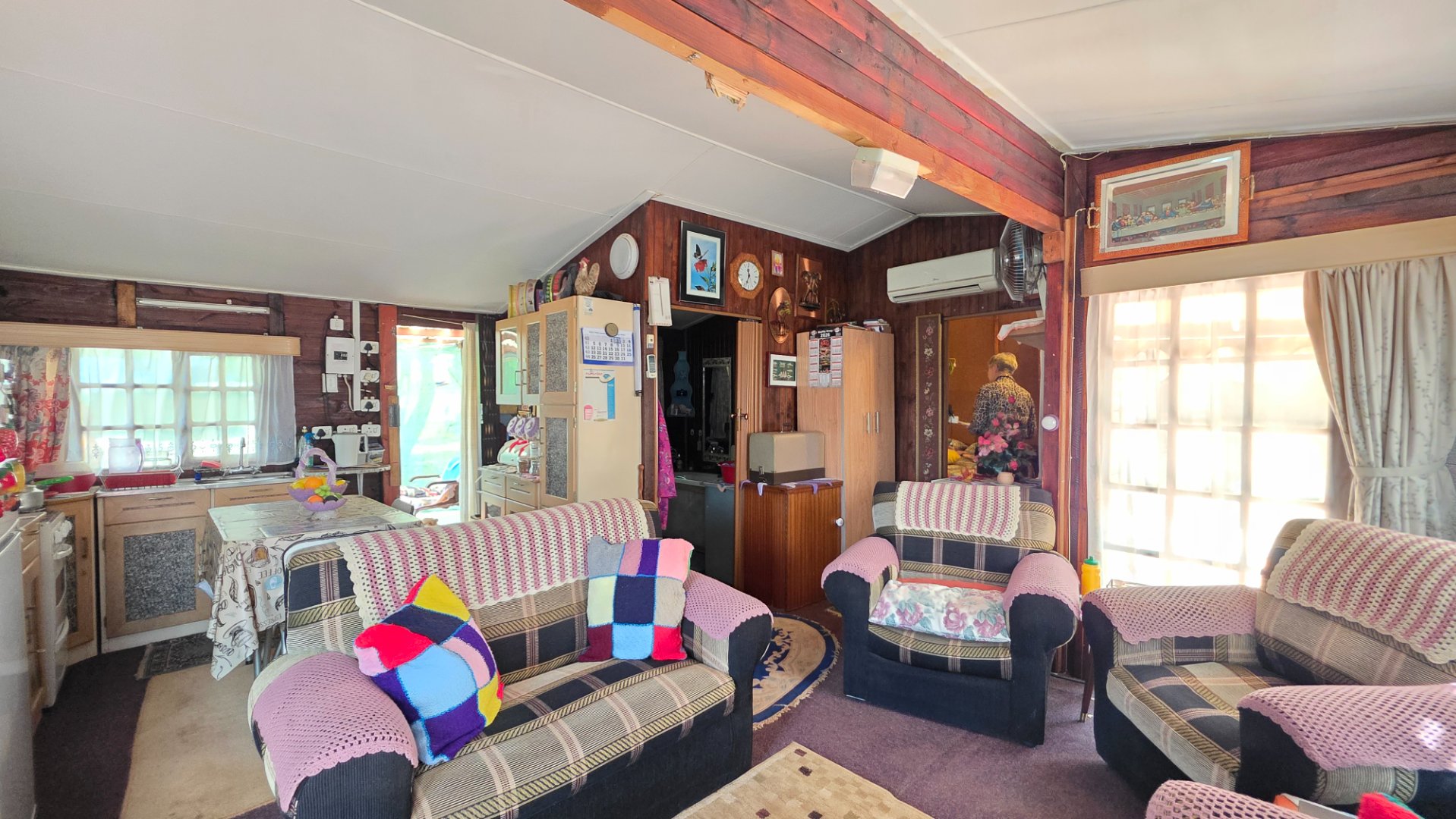 LOUNGE IN WENDY