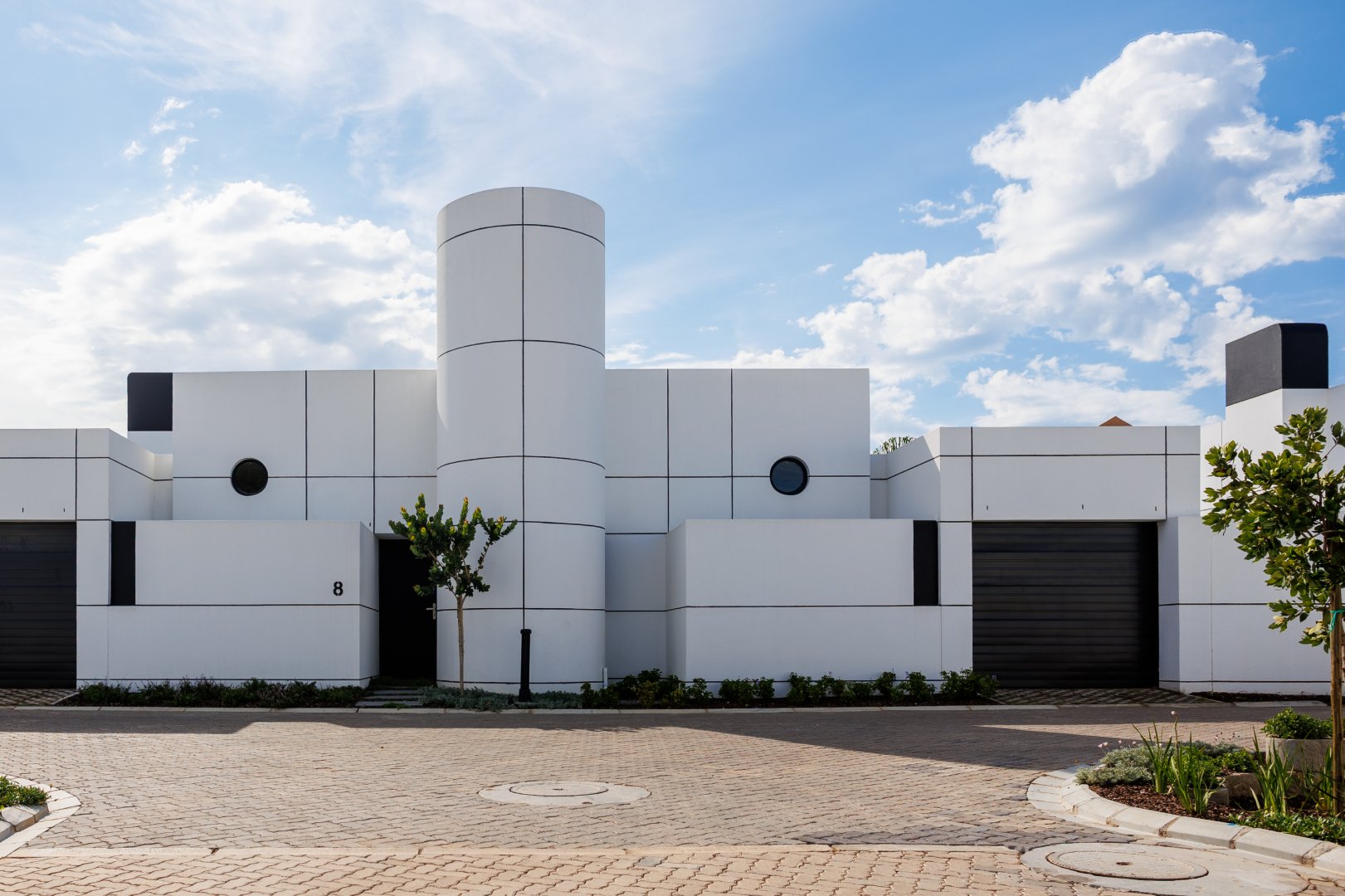 3 bedroom Modern Comfort Meets Effortless Flow