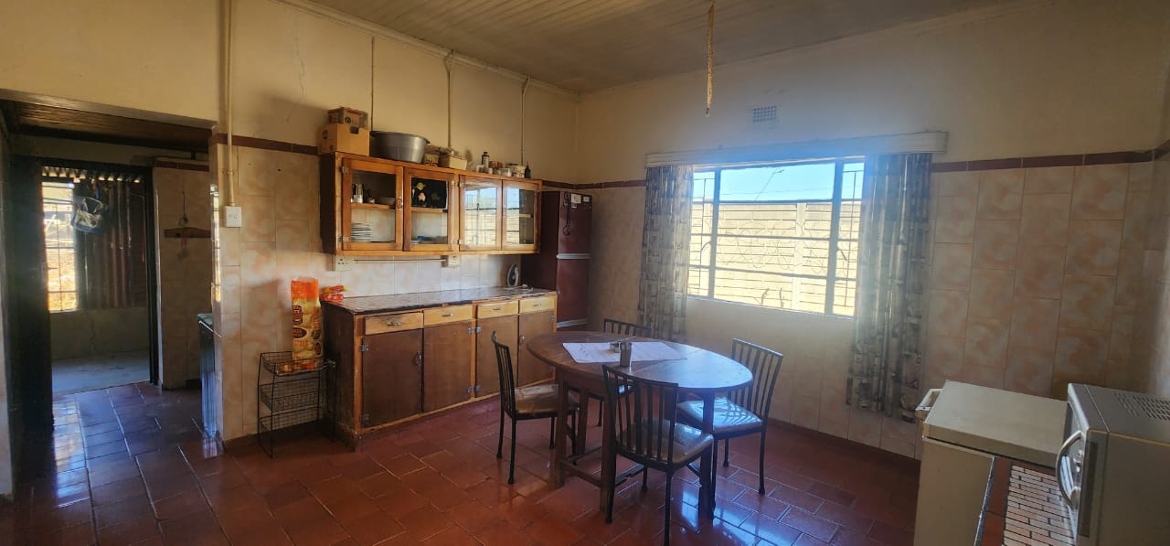 Two-Bedroom Home with Flatlet, Borehole, and Room for Growth in Unitaspark