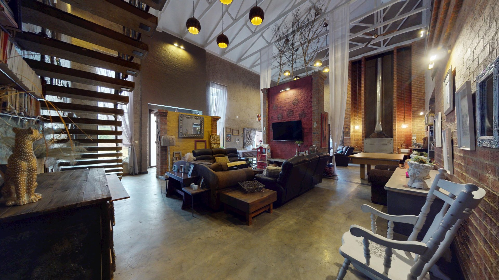 TV ROOM AREA