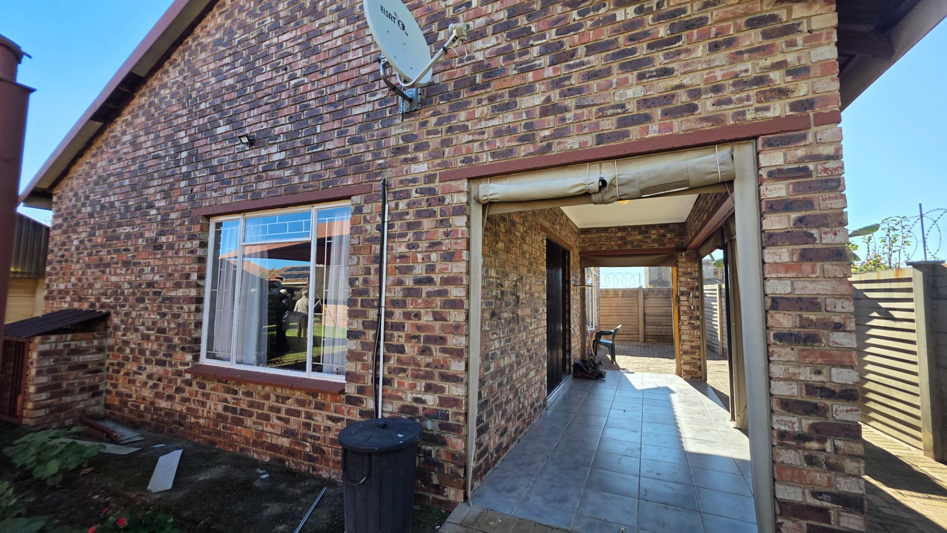 VERANDA /ENTRANCE OF FLAT