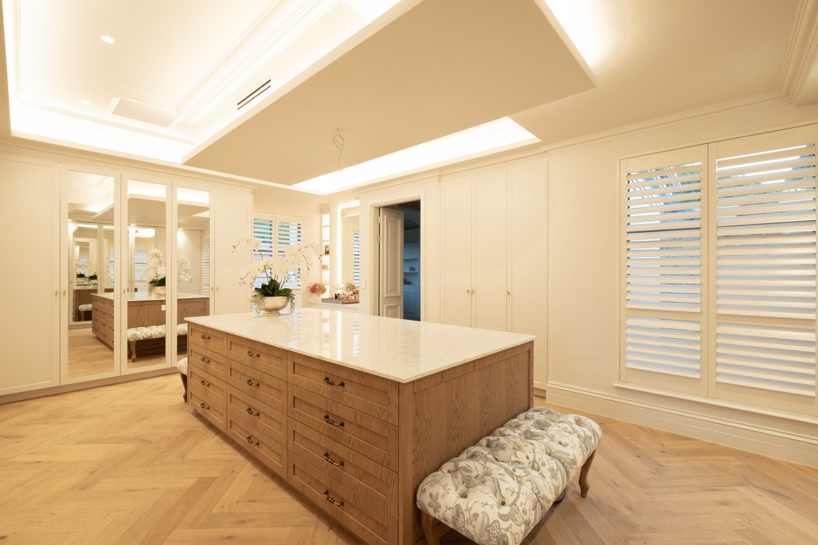 Newly Built 1,600m² Atholl Mansion, Fully Furnished and Ready to Move Into