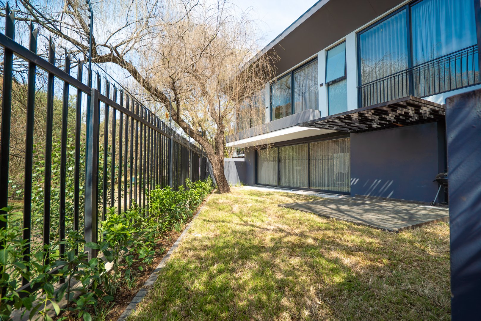 Fully Finished 4 Bed in Hyde Park | Green Belt Views, Manned Boom, Cap SmartGuard