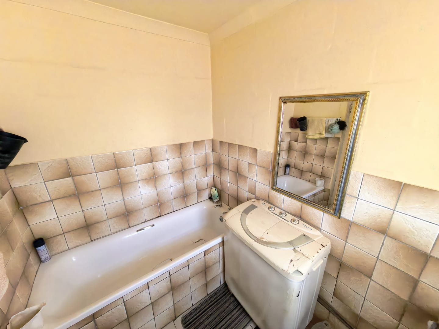 Two bedroom family home for sale in Pelican Park (New Horizon) - Photo 5