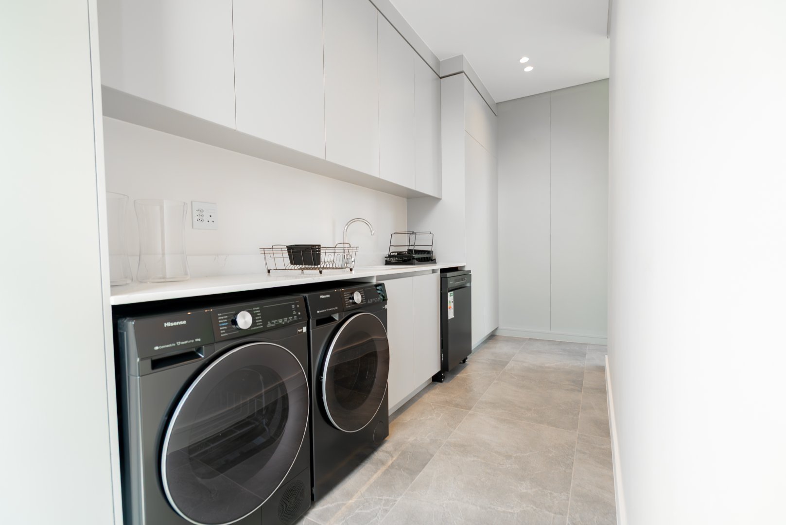 Fully Furnished Brand-new 3-Bed Luxury Rental