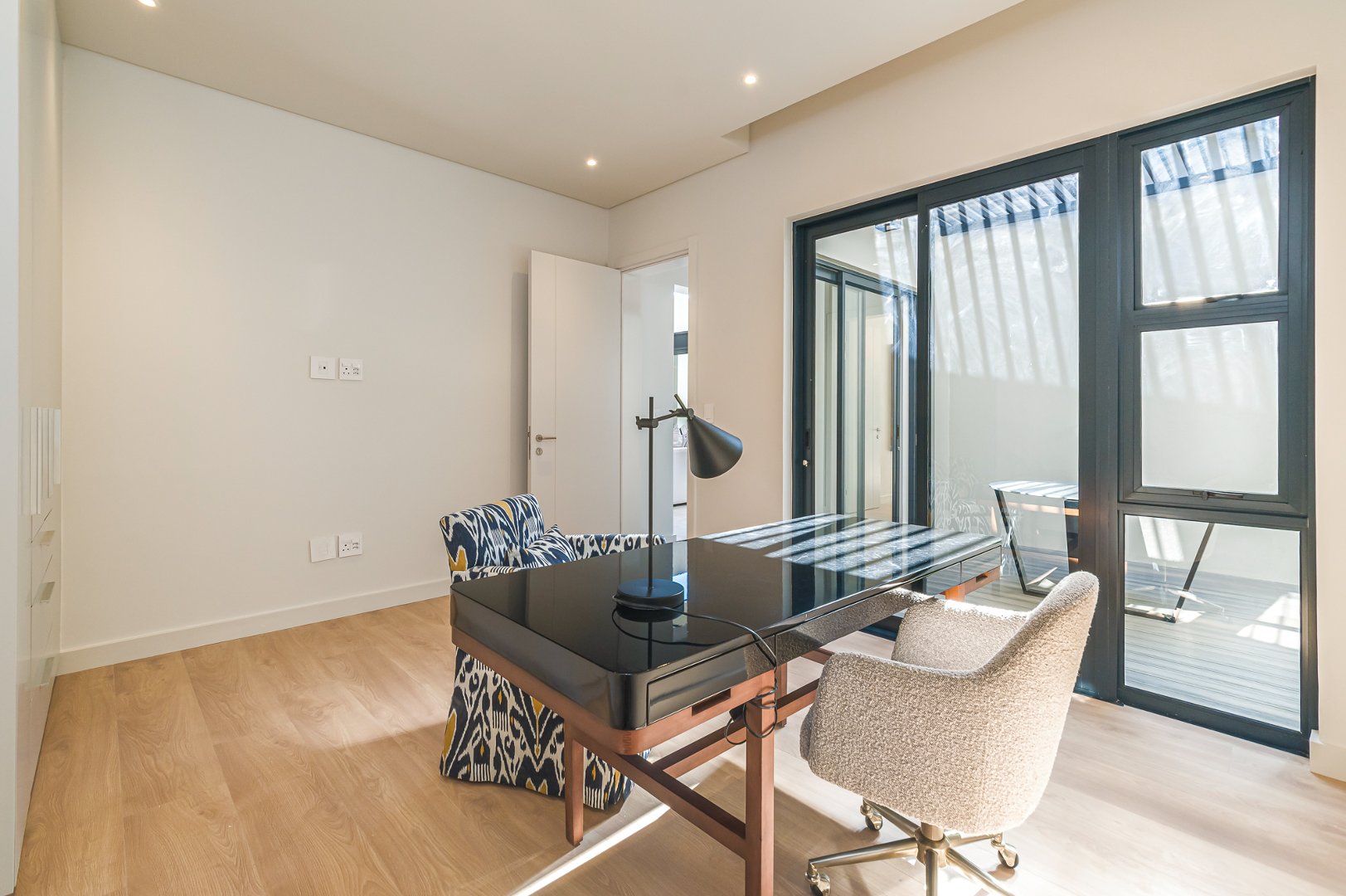 Luxury Single Level Townhouse