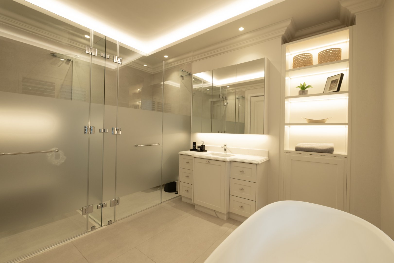 Newly Built 1,600m² Atholl Mansion, Fully Furnished and Ready to Move Into