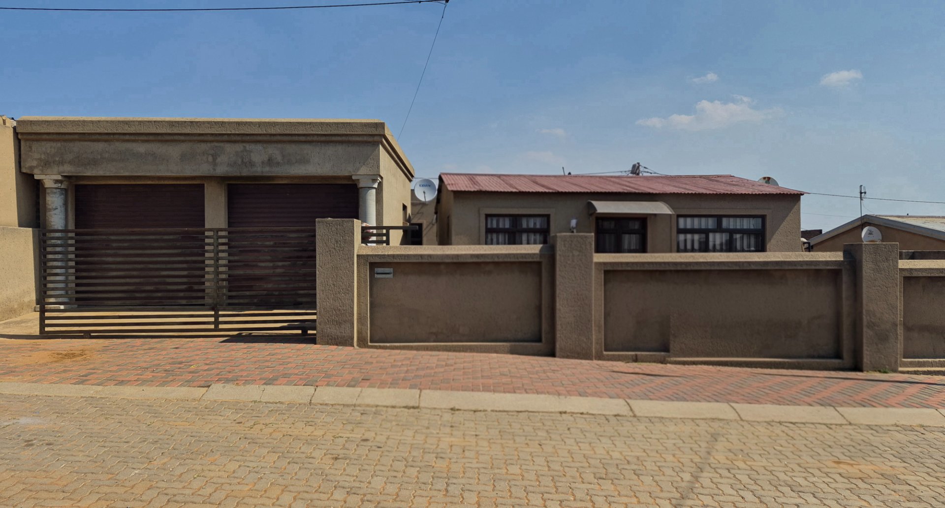  Ratanda Family Home with Flatlet and Safe Environment