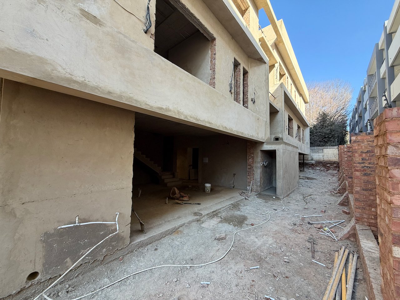 Luxury Duplexes and Penthouses Opposite Melrose Arch