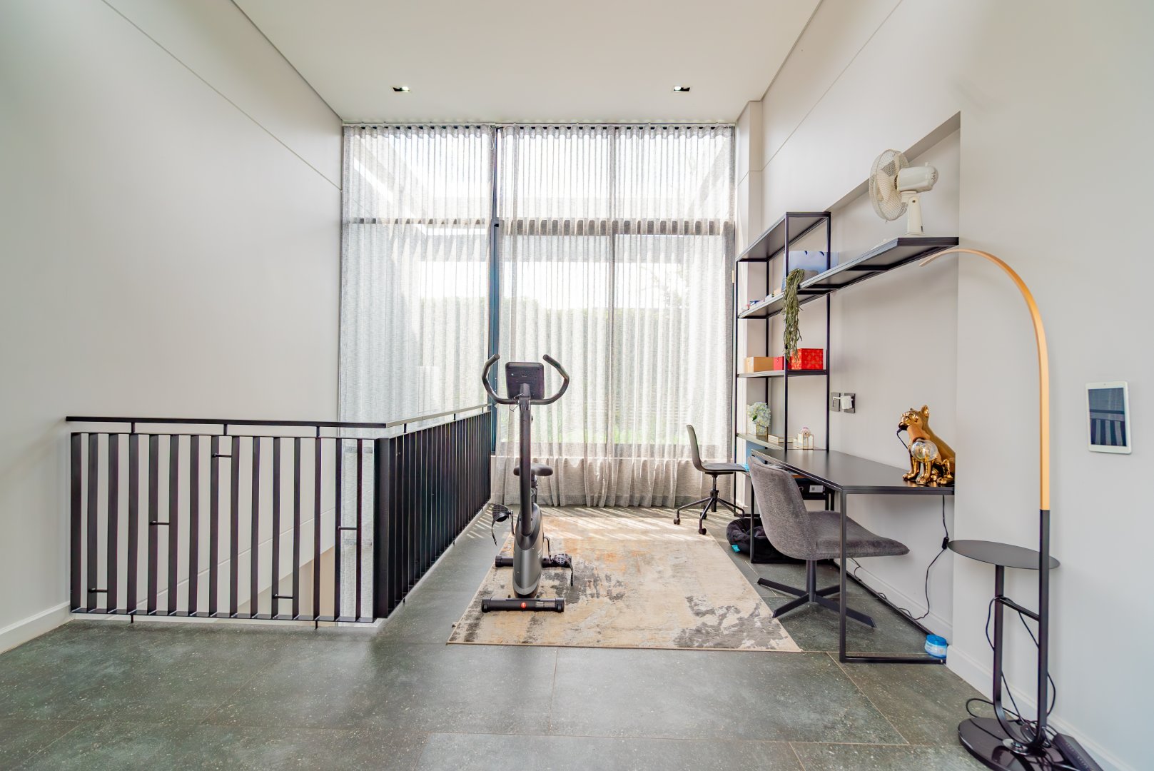 Luxury Cluster Living in an Elite Boomed Enclosure