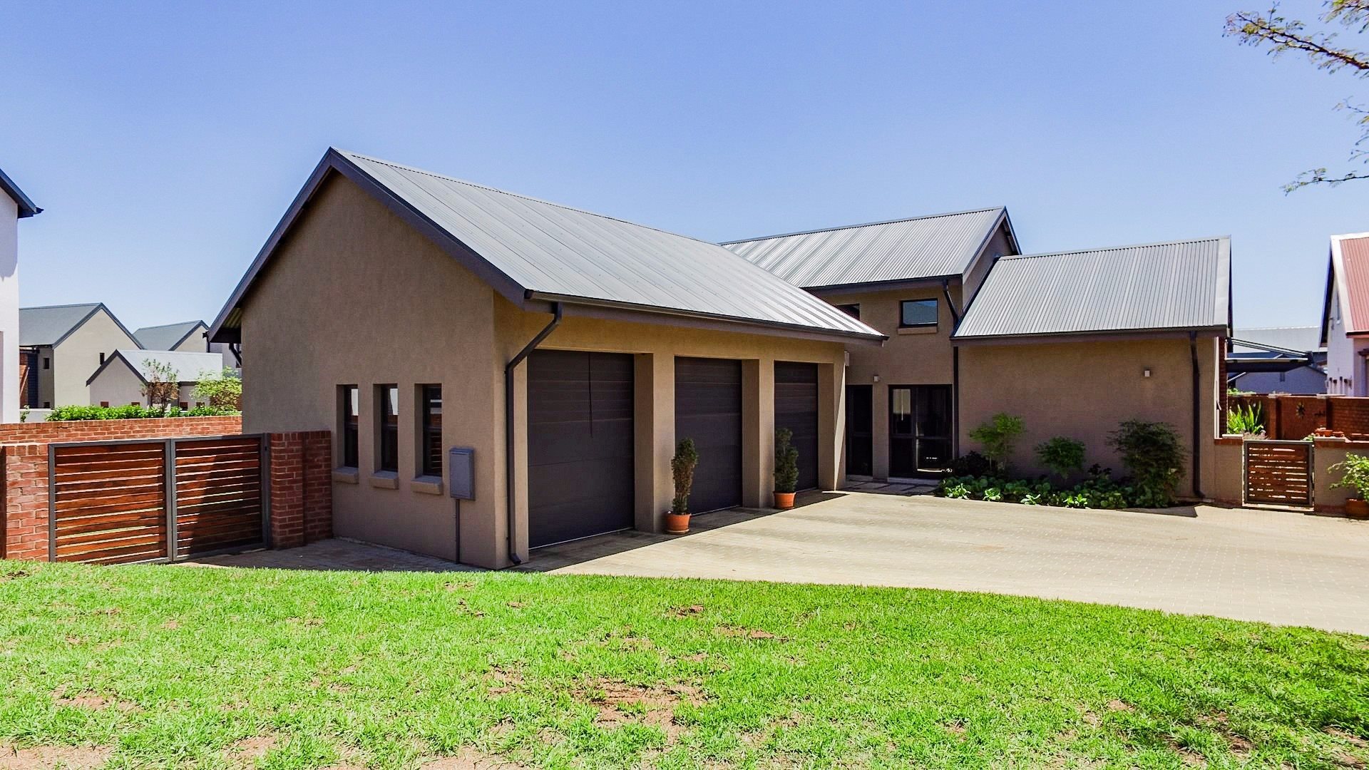 House for sale in Southdowns Estate 4 bedroom 13250024 926