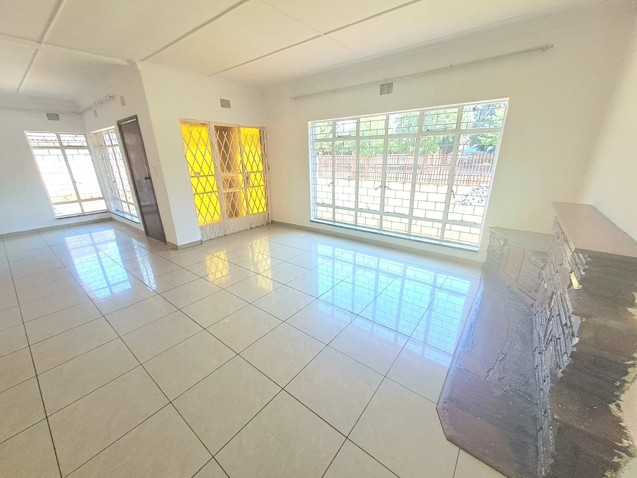 Spacious 3 bed home with garden in Vereeniging