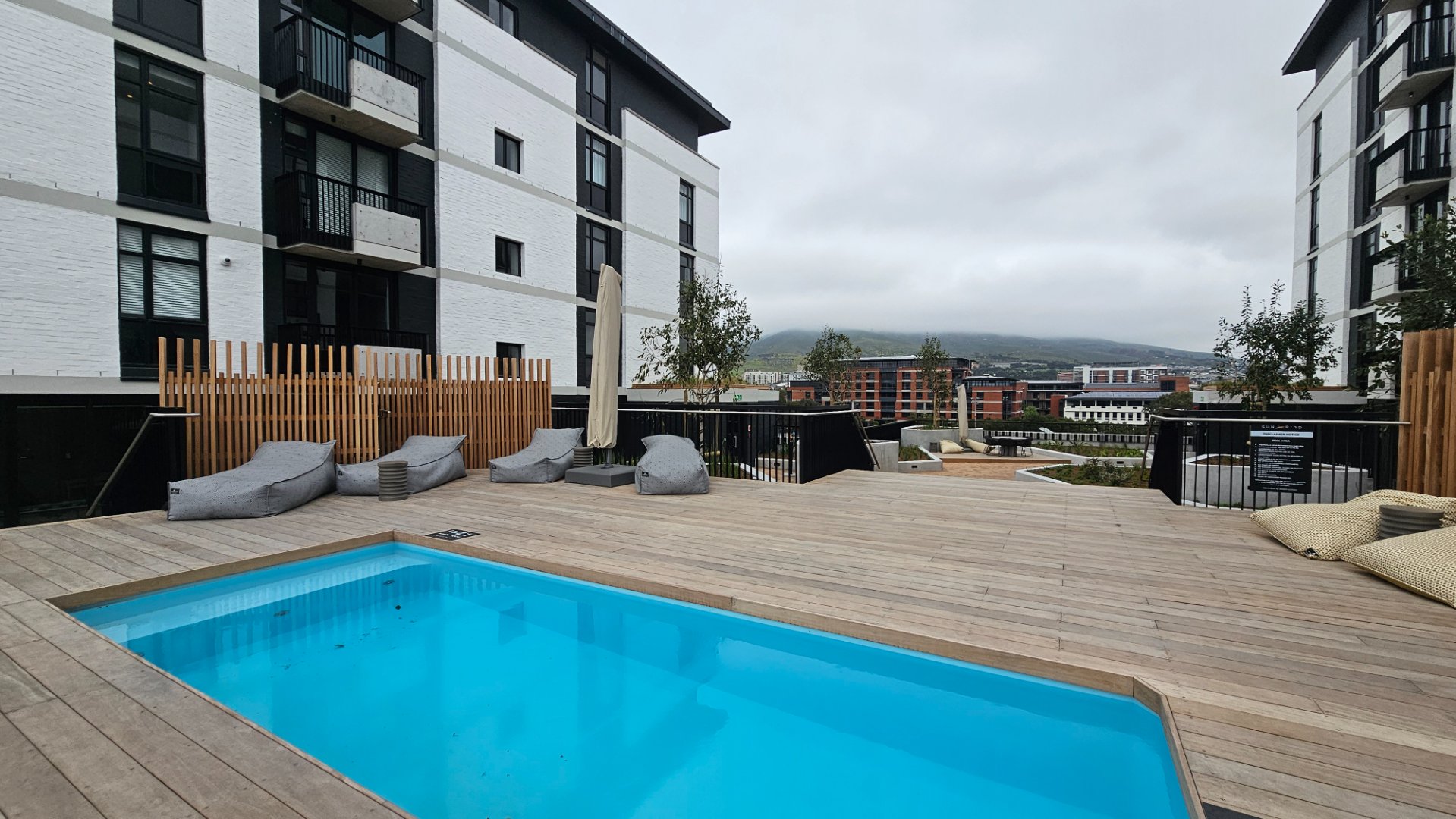 Modern 1-Bedroom Apartment at Riverlands