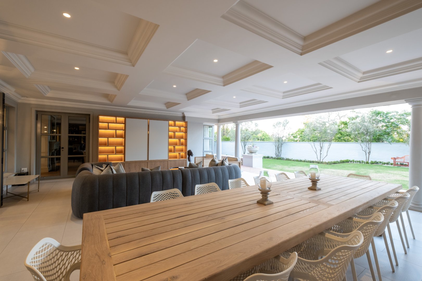 Newly Built 1,600m² Atholl Mansion, Fully Furnished and Ready to Move Into
