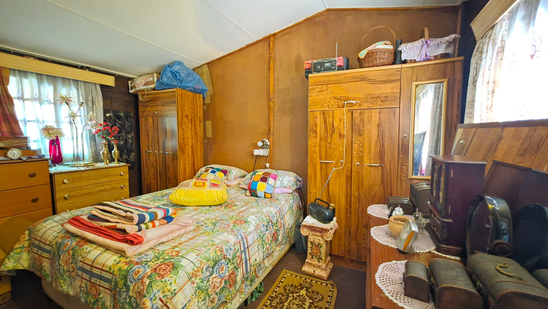 BEDROOM IN WENDY