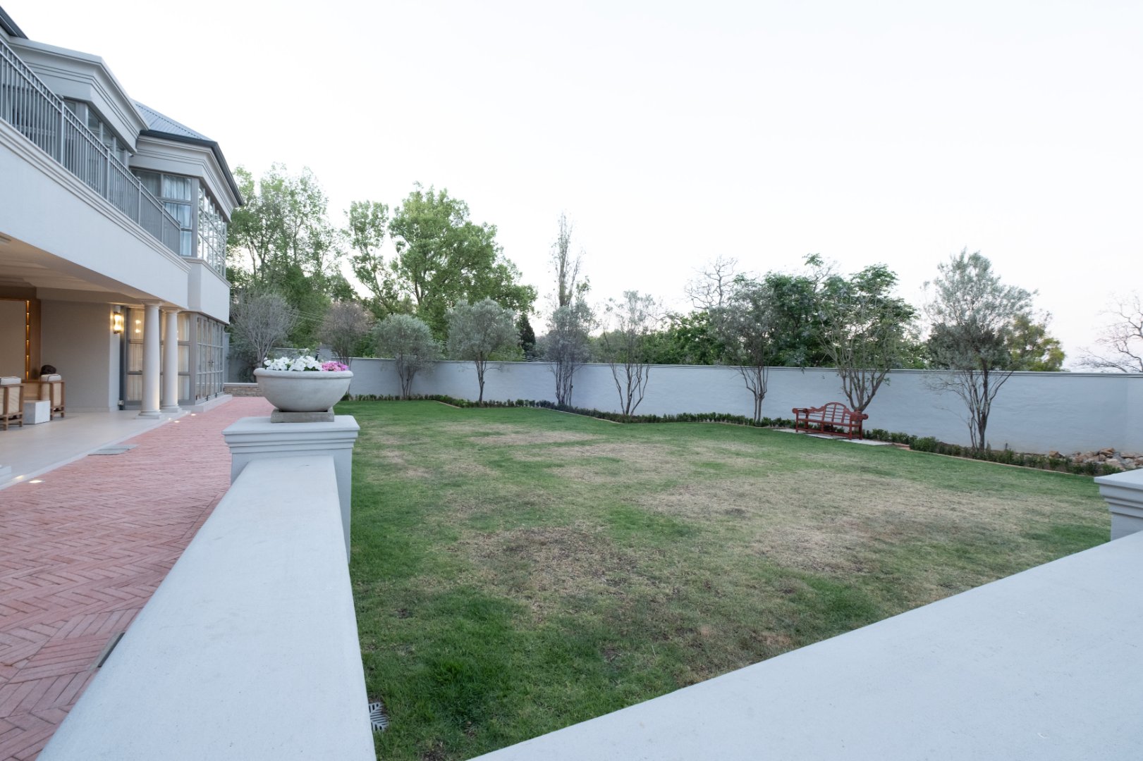 Newly Built 1,600m² Atholl Mansion, Fully Furnished and Ready to Move Into