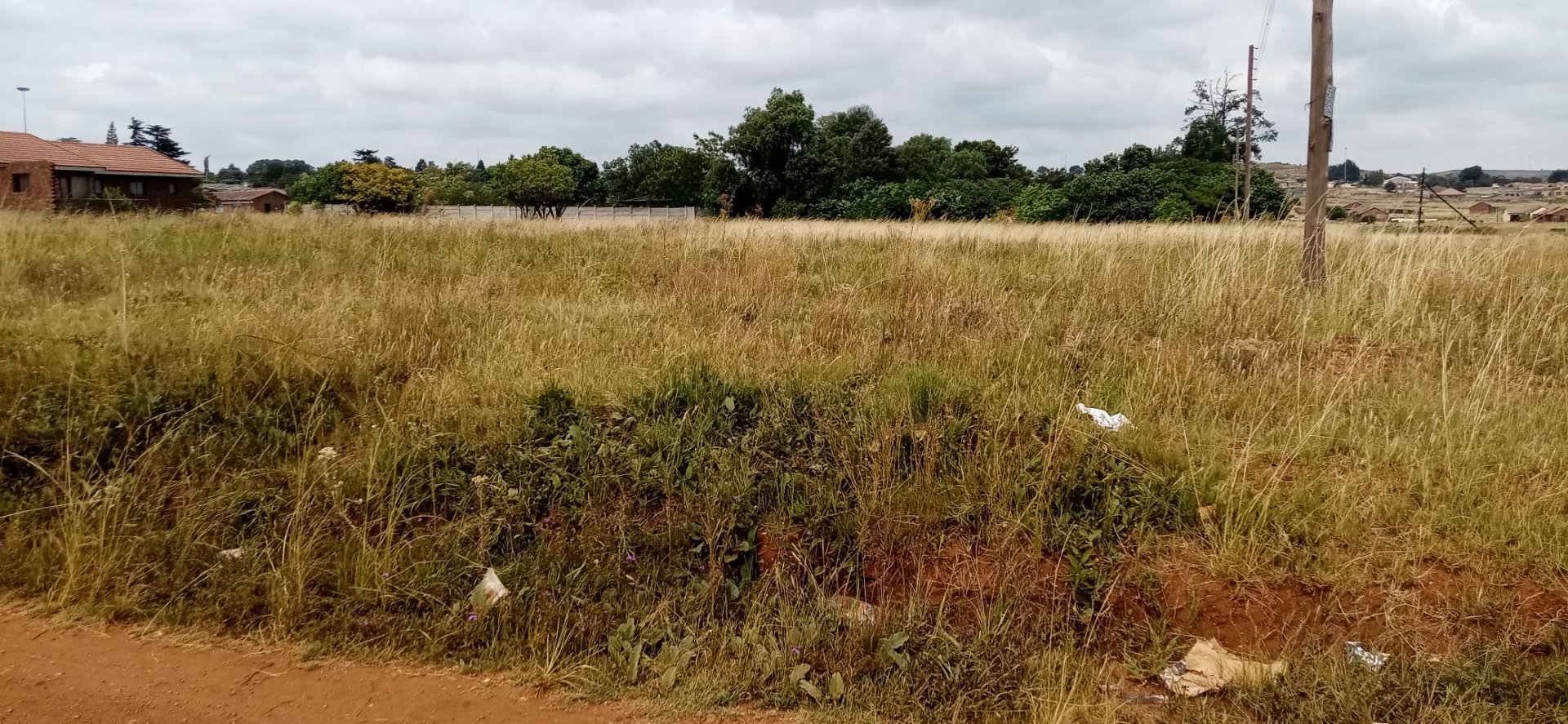 Stand for sale in Balfour