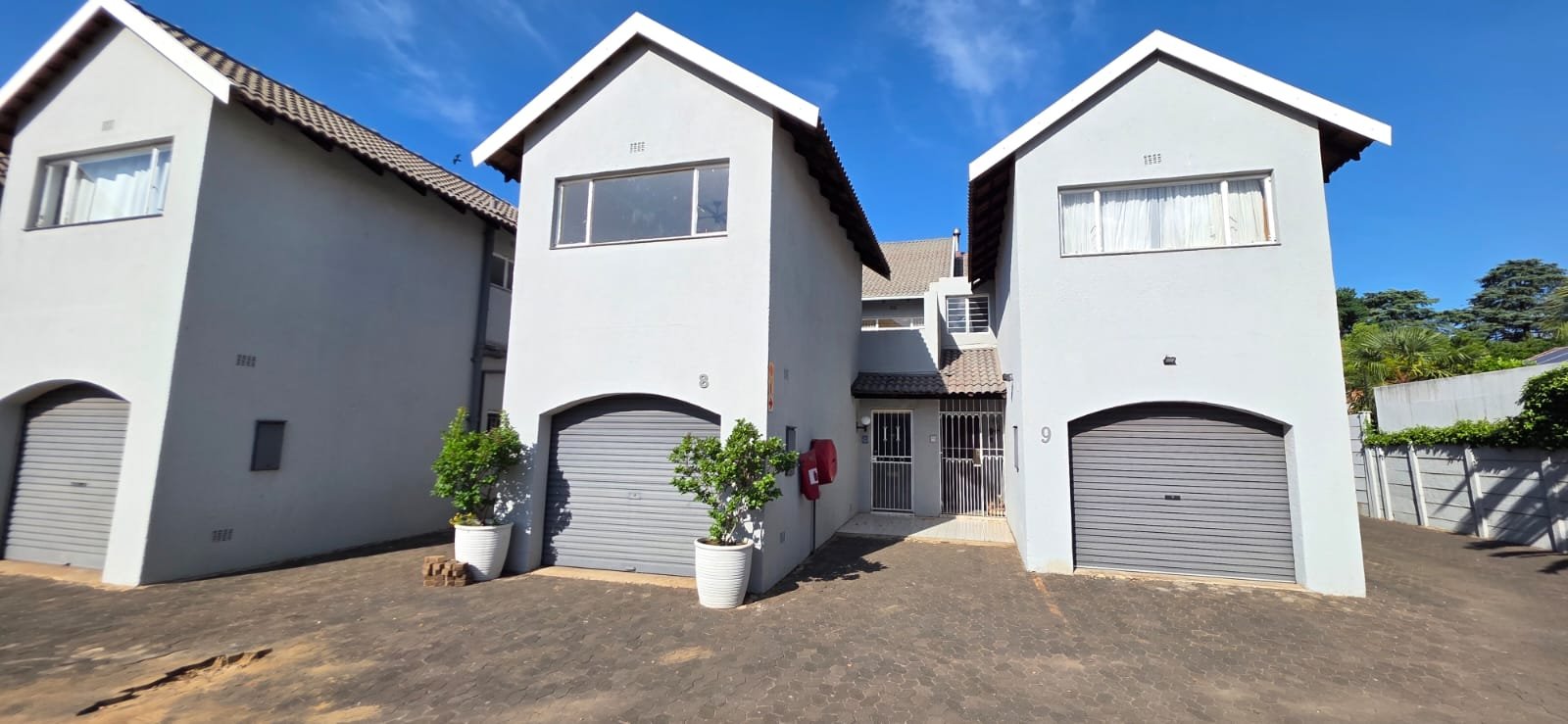 Townhouse for Sale in Three Rivers 