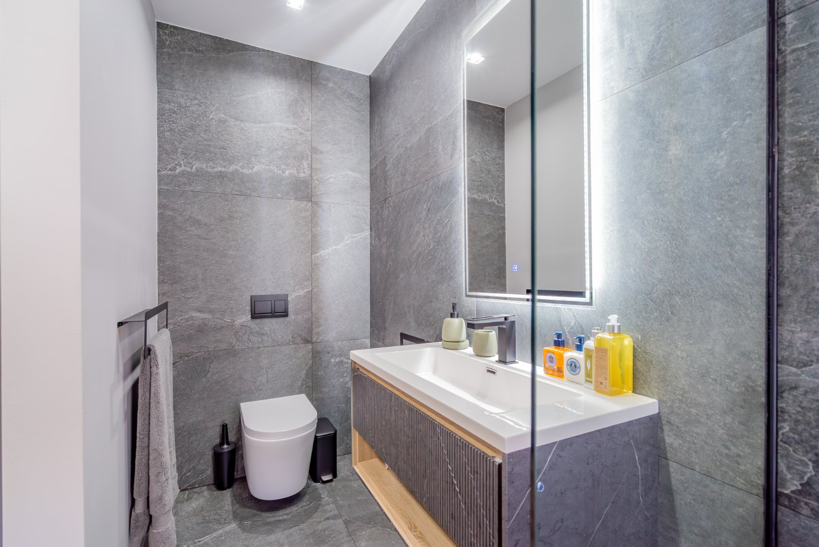 Fully Finished 4 Bed in Hyde Park | Green Belt Views, Manned Boom, Cap SmartGuard