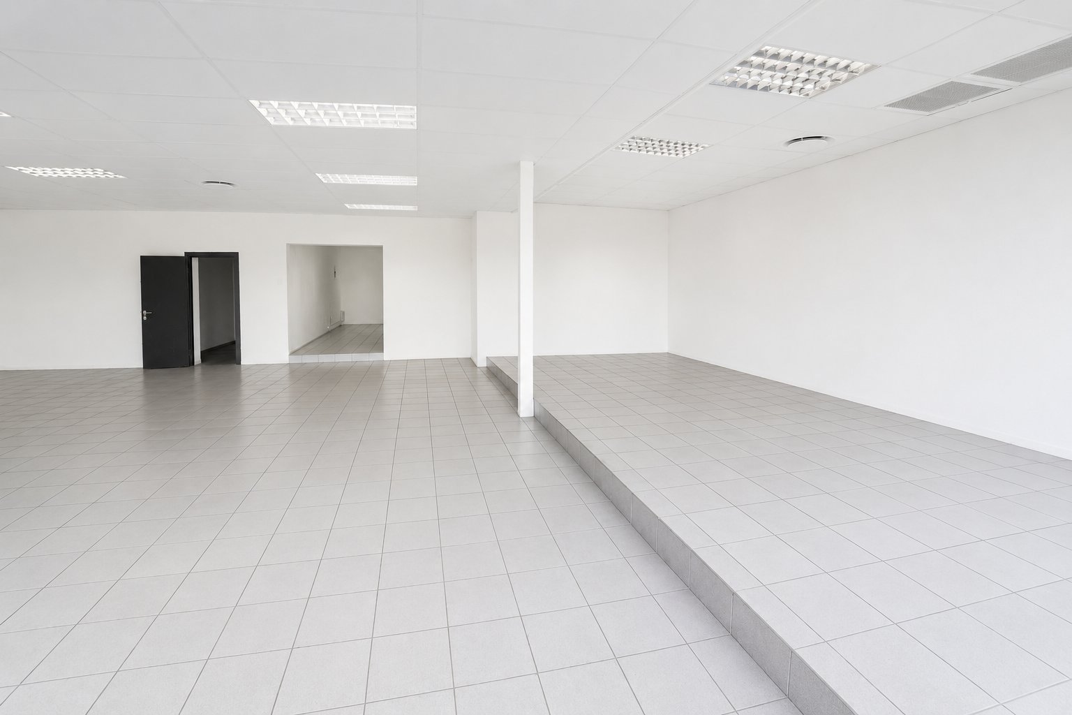 207 m² Ground Floor Retail Space To Let at Meyers Corner | Shop 3 | Prime Primrose, Germiston Location photo 5